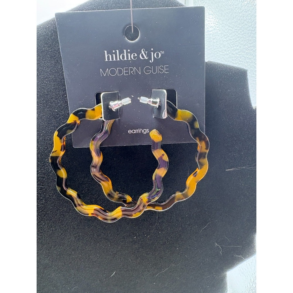 Hildie & Jo Modern Guise Long Hoop Earrings